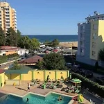 Appartamento в комплекс златна дюна *
