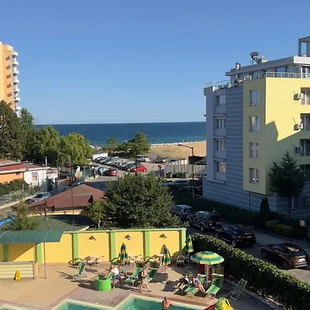 Apartment в комплекс златна дюна Nesebar