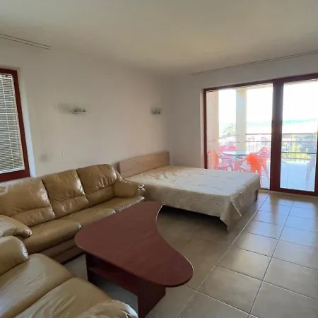 Lejlighed в комплекс златна дюна *