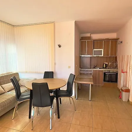 Apartment в комплекс златна дюна *