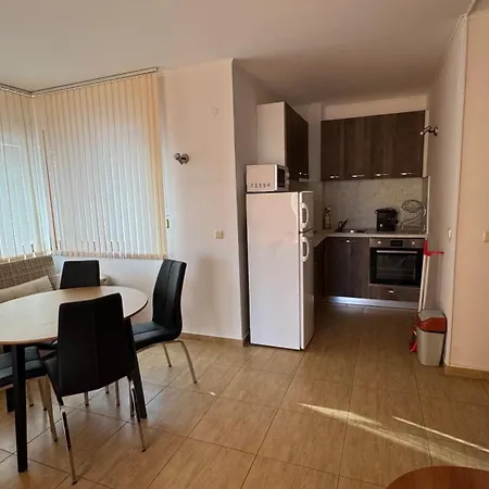 в комплекс златна дюна Appartement Nessebar