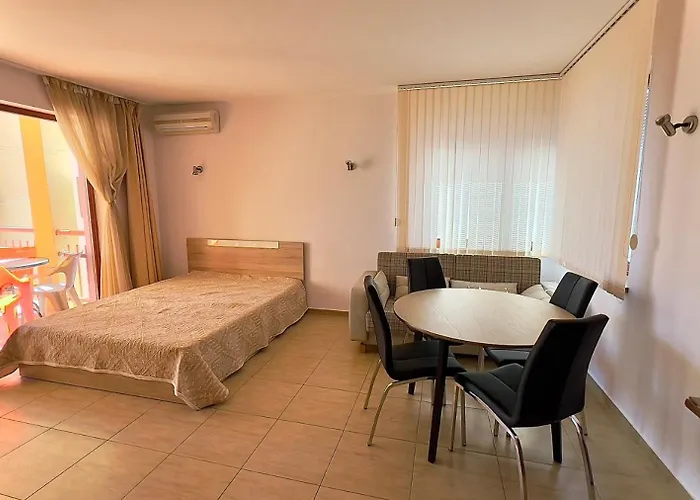 в комплекс златна дюна Appartement Nessebar